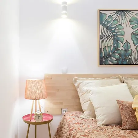 Apartamento Spacious Bright Flat W/ Terrace By Host Wise *