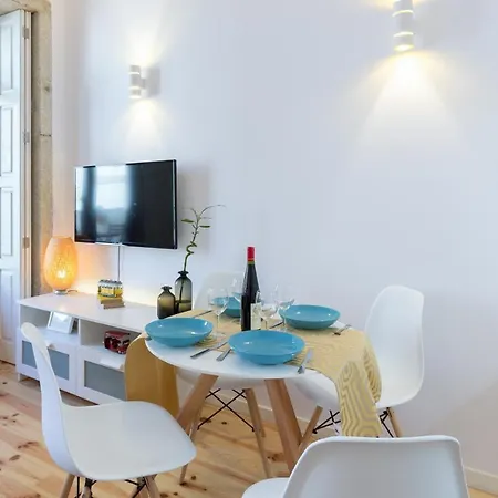 Apartamento Spacious Bright Flat W/ Terrace By Host Wise Porto