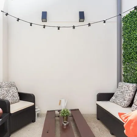 Spacious Bright Flat W/ Terrace By Host Wise Apartment *