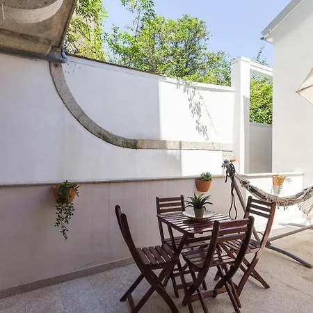 Apartment Spacious Bright Flat W/ Terrace By Host Wise Porto