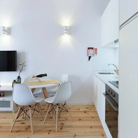 Spacious Bright Flat W/ Terrace By Host Wise Apartamento *